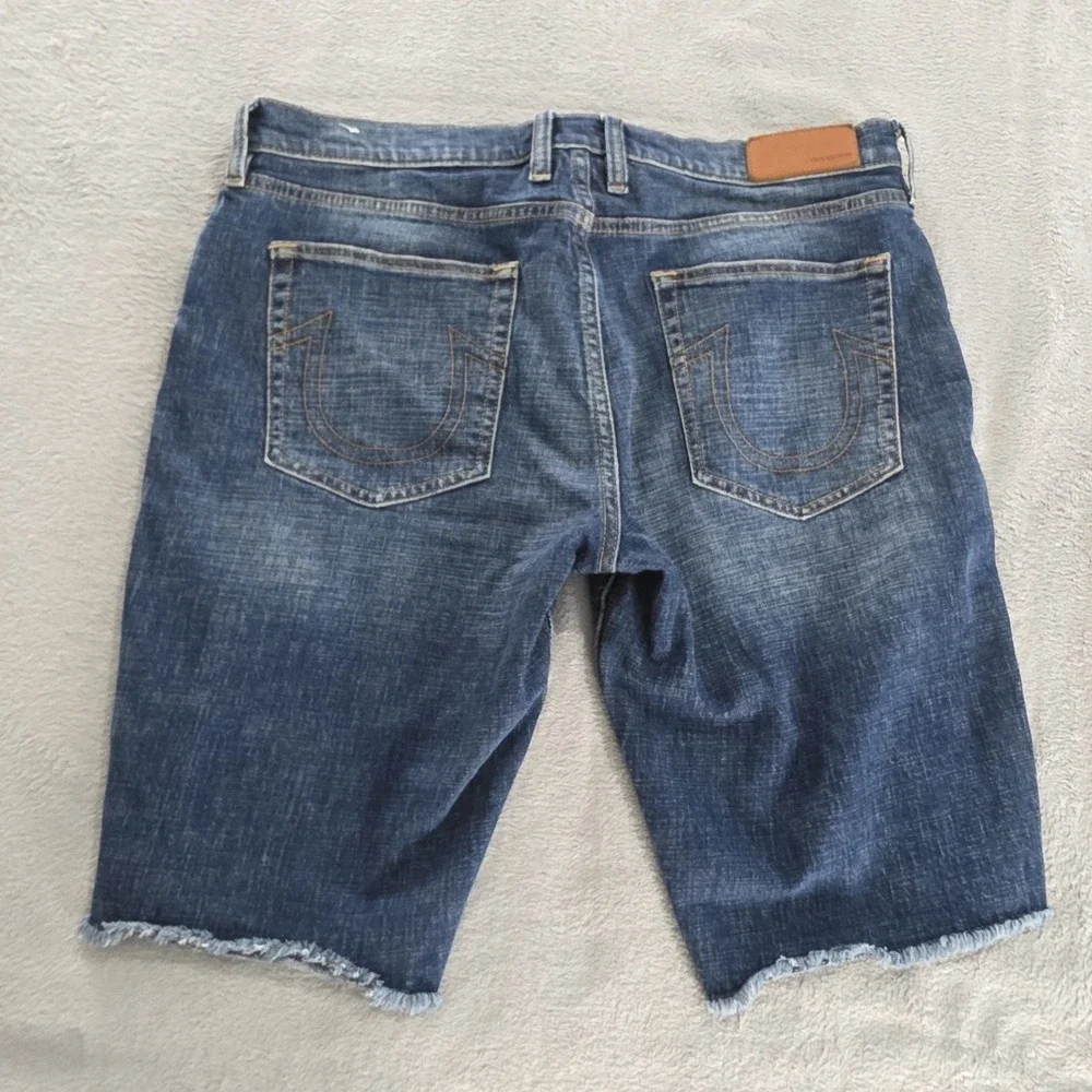 True Religion Jean Shorts 34W Ricky Super T Cut‎ Off Raw Hem Stretch 11